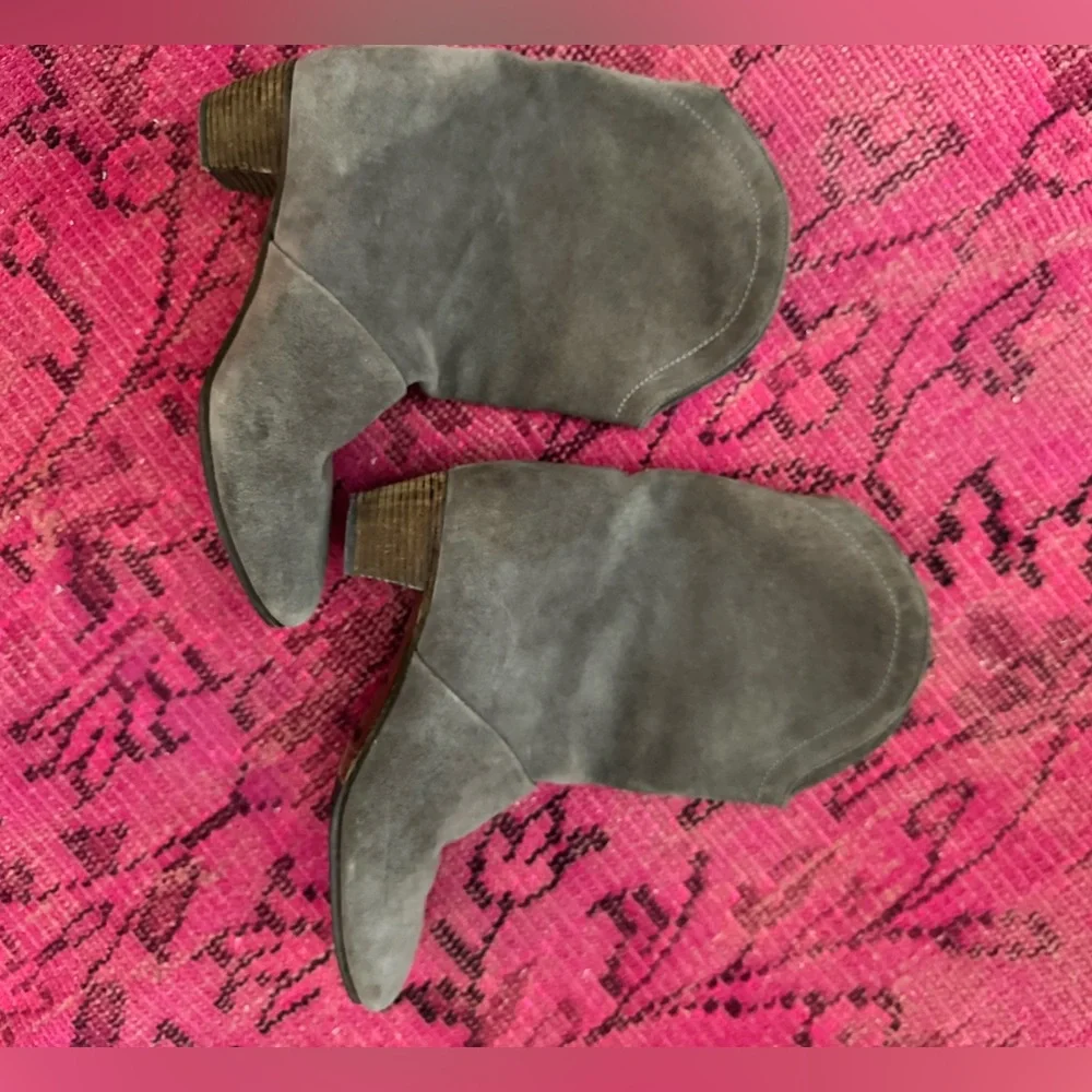 See By Chloe Gray Suede Ankle Booties - Picture 1 of 4